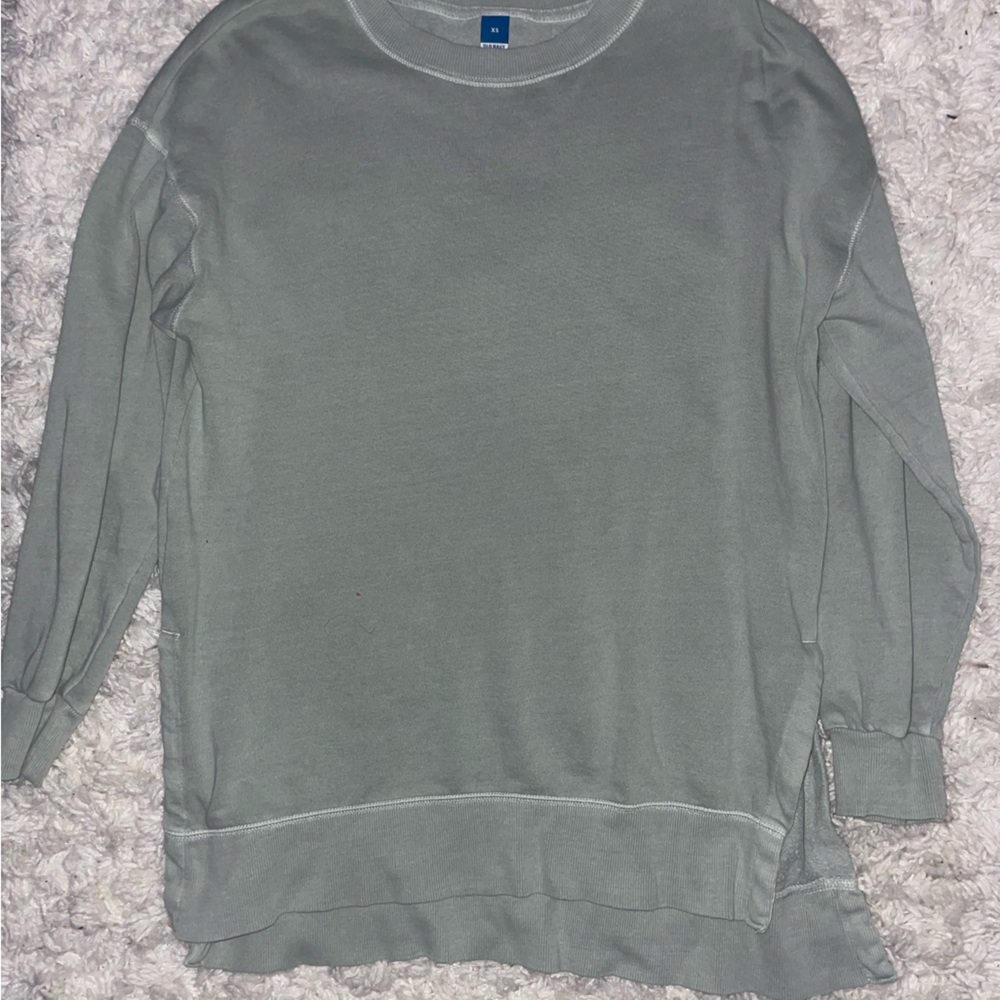 old navy oversized crewneck